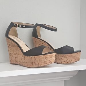 NWOT Primadonna Collection Wedge Platform Heels